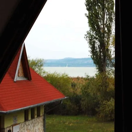 Tatil Evi In 20093 Balatonszarszo